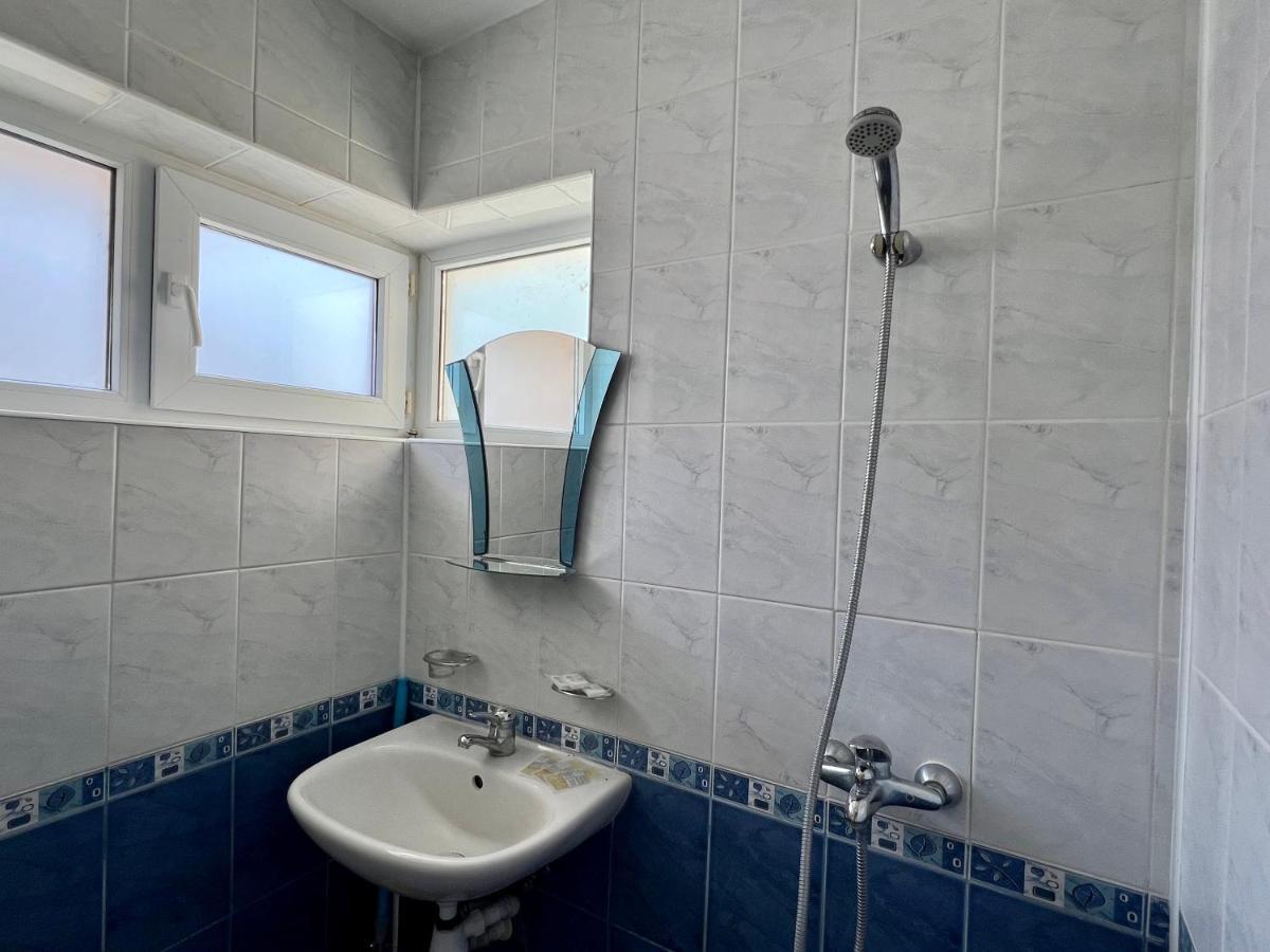 Private One-Bedroom Apartment With Balcony In Sozopol By Flat Mаnаger Extérieur photo